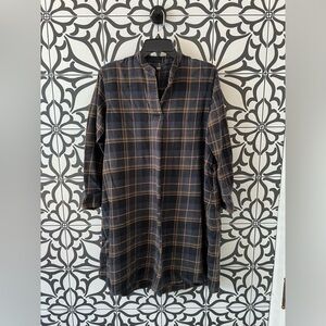 Uniqlo plaid pleat front dress with pockets, size XS